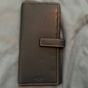 Navy coach card and money wallet.